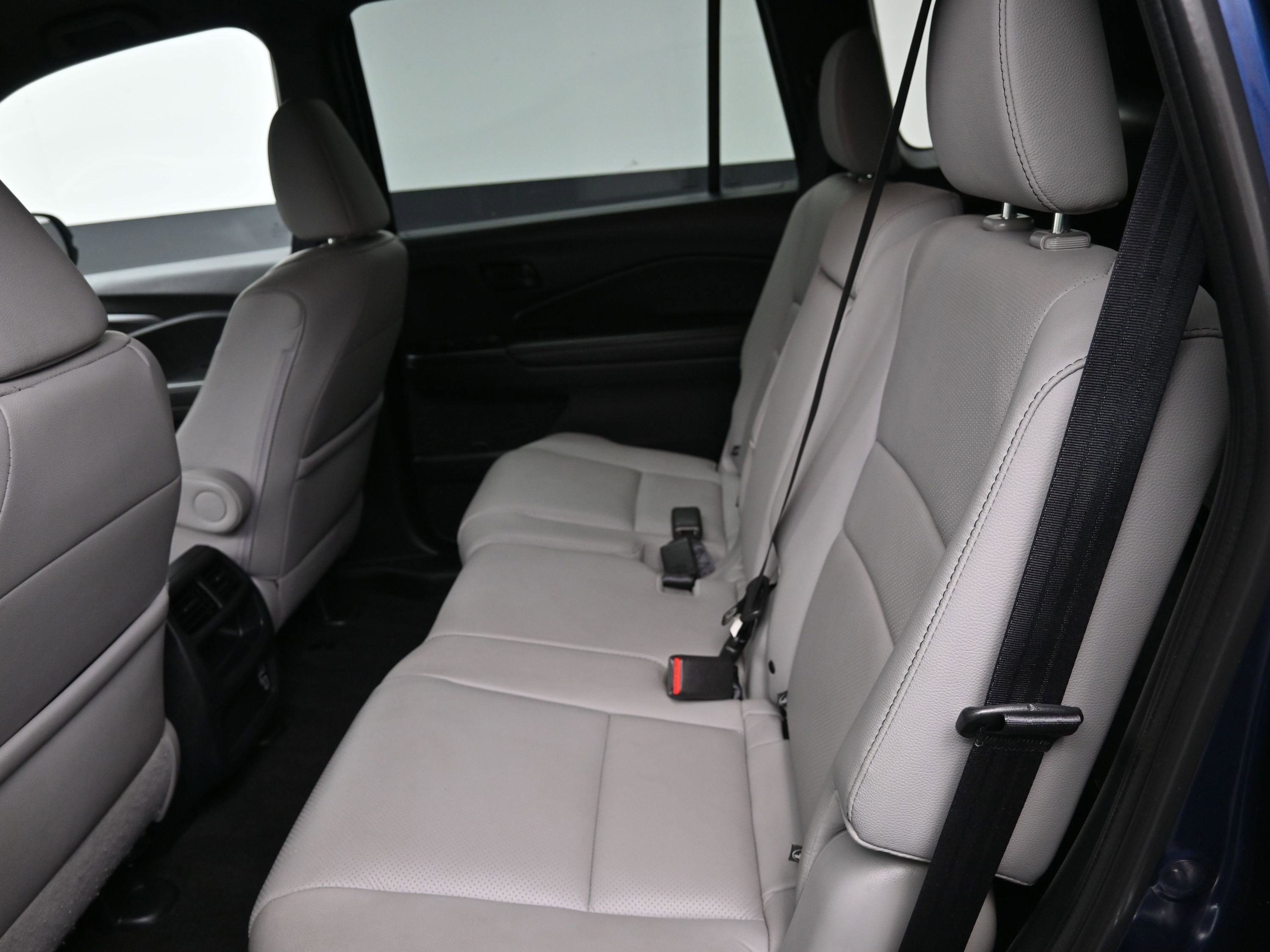 Used 2023 Honda Passport EX-L image 31