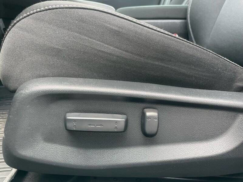 Used 2020 Honda Civic EX image 13