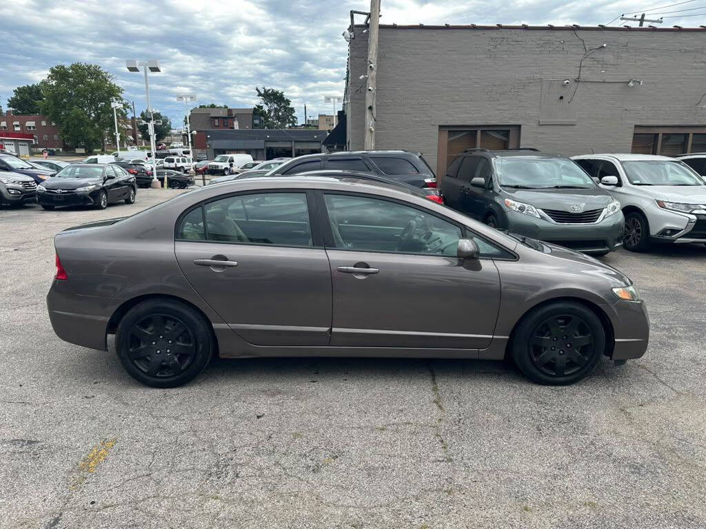 Used 2010 Honda Civic LX image 4
