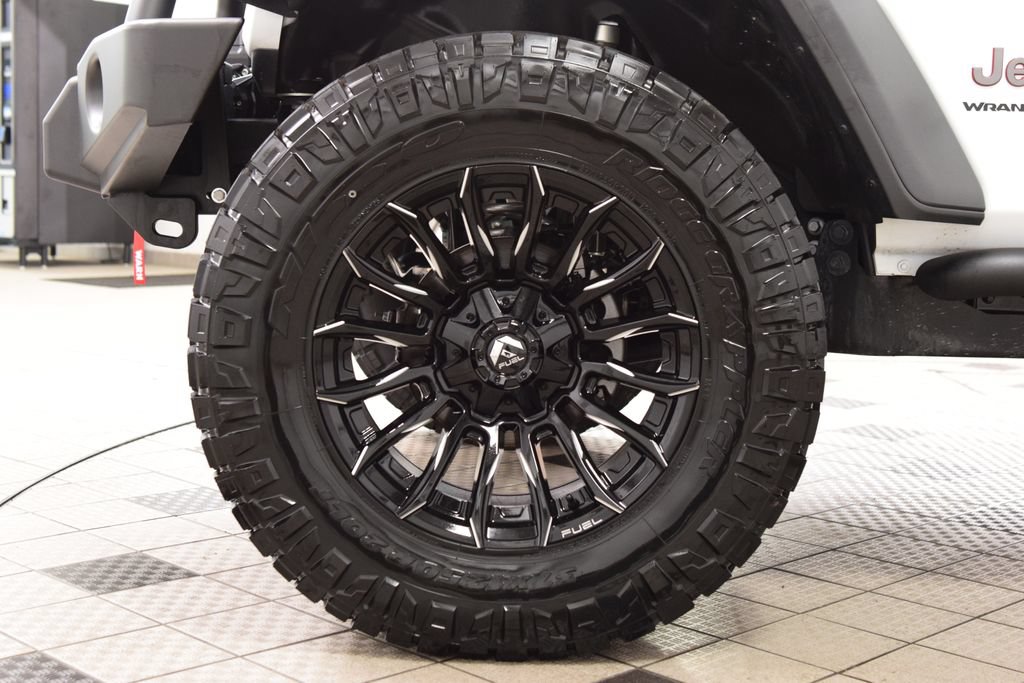 Used 2026 Jeep Wrangler Unlimited Rubicon AWD/4WD image 33