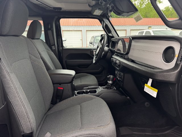 New 2026 Jeep Wrangler Sport AWD/4WD image 19
