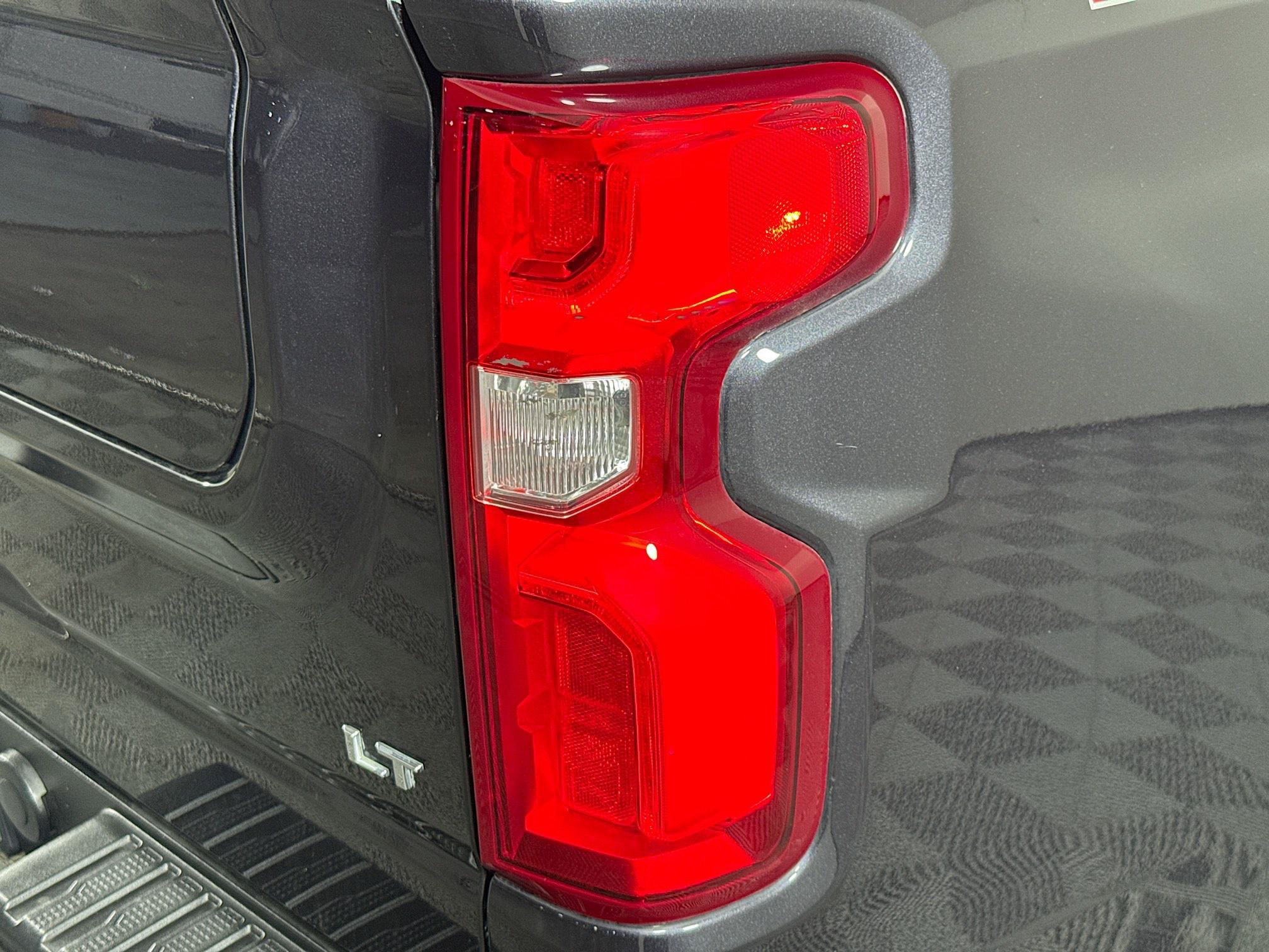 Used 2023 Chevrolet Silverado 1500 LT Trail Boss AWD/4WD image 32