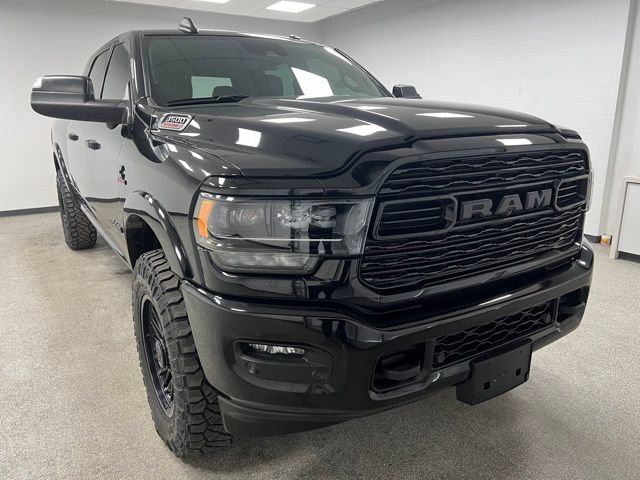 Used 2022 RAM 3500 Limited image 2