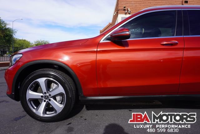 Used 2019 Mercedes-Benz GLC 300 4MATIC image 22