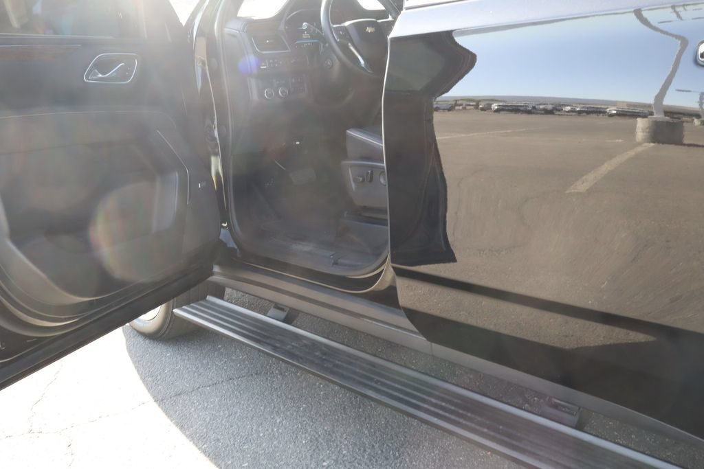 Used 2023 Chevrolet Tahoe Premier RWD image 19