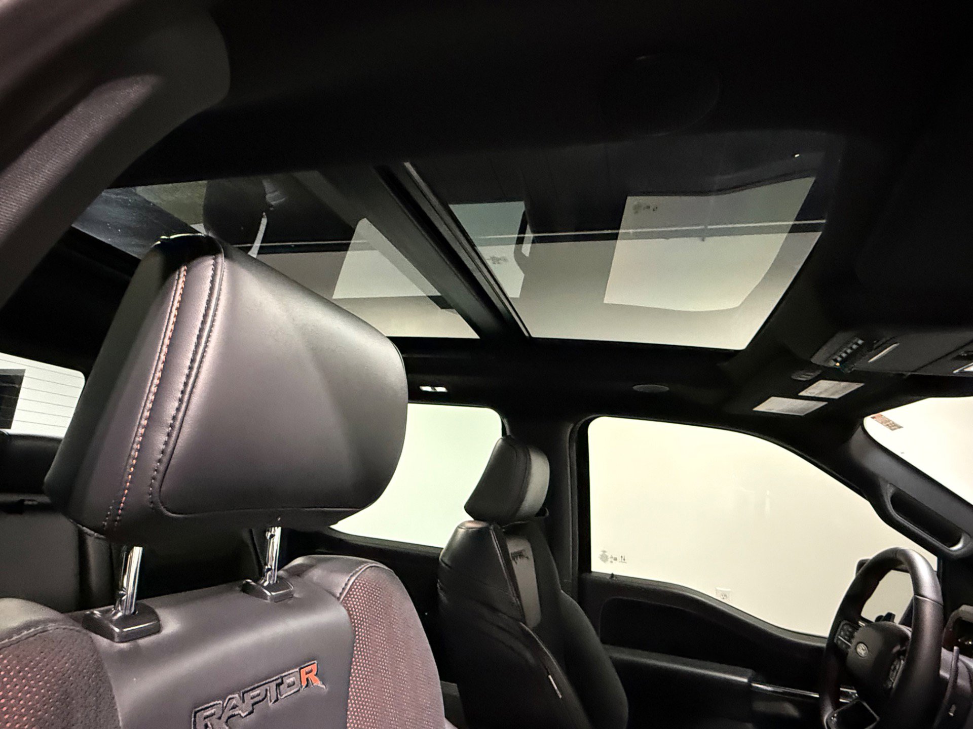 Used 2025 Ford F150 Raptor w/ Equipment Group 803A Raptor R image 41