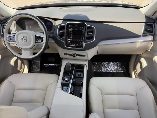 Used 2024 Volvo XC90 B5 Core w/ Protection Package Premier AWD/4WD image 16