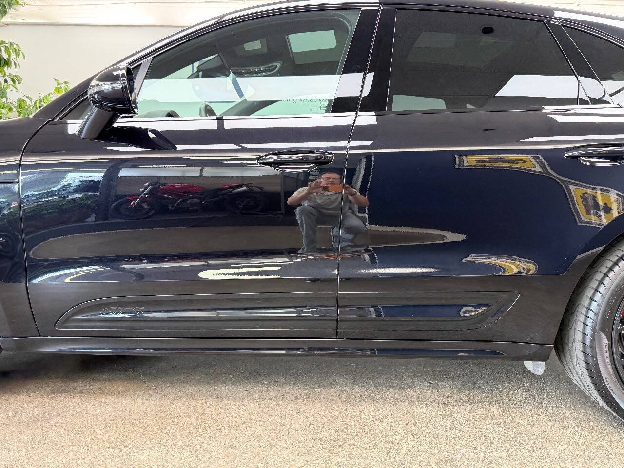 Used 2025 Porsche Macan GTS w/ Premium Package Plus (PU3) AWD/4WD image 9