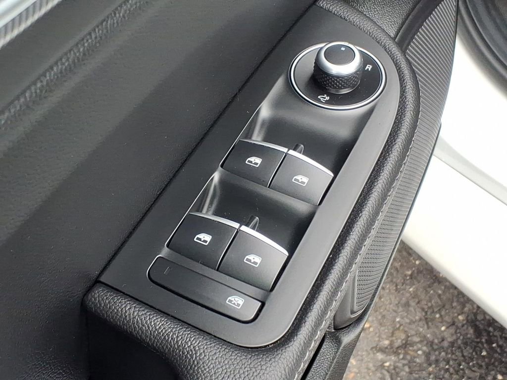 Used 2024 Alfa Romeo Giulia Veloce image 13