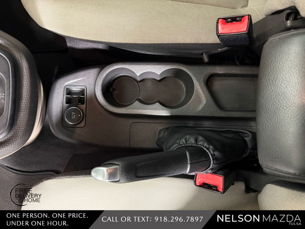 Used 2016 Ford Transit Connect XLT FWD image 29