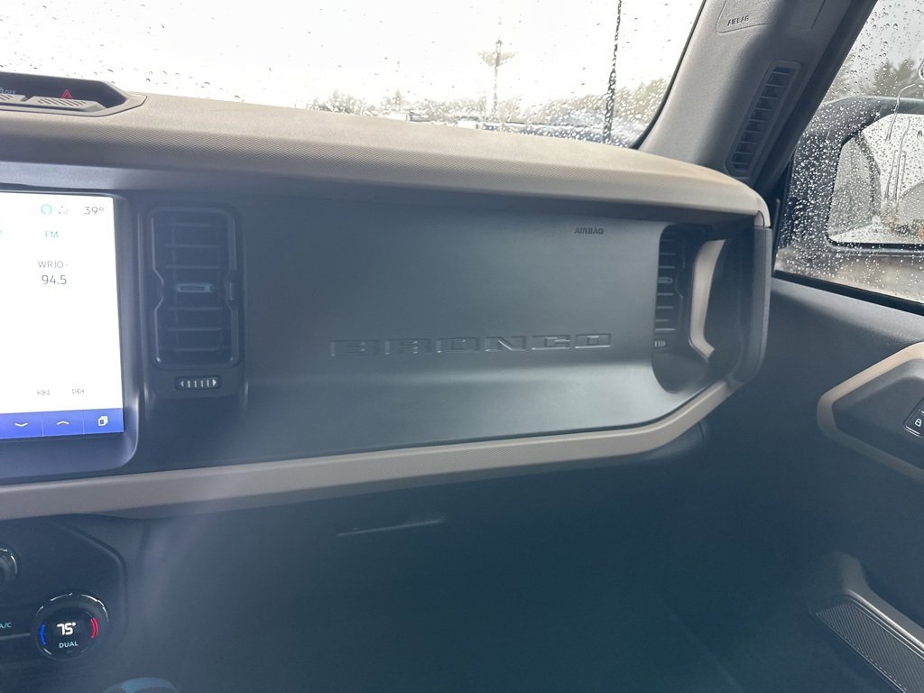 Used 2023 Ford Bronco Wildtrak image 23