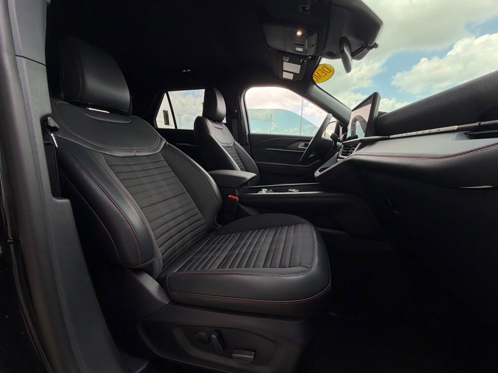 New 2026 Ford Explorer ST-Line w/ Premium Package RWD image 61