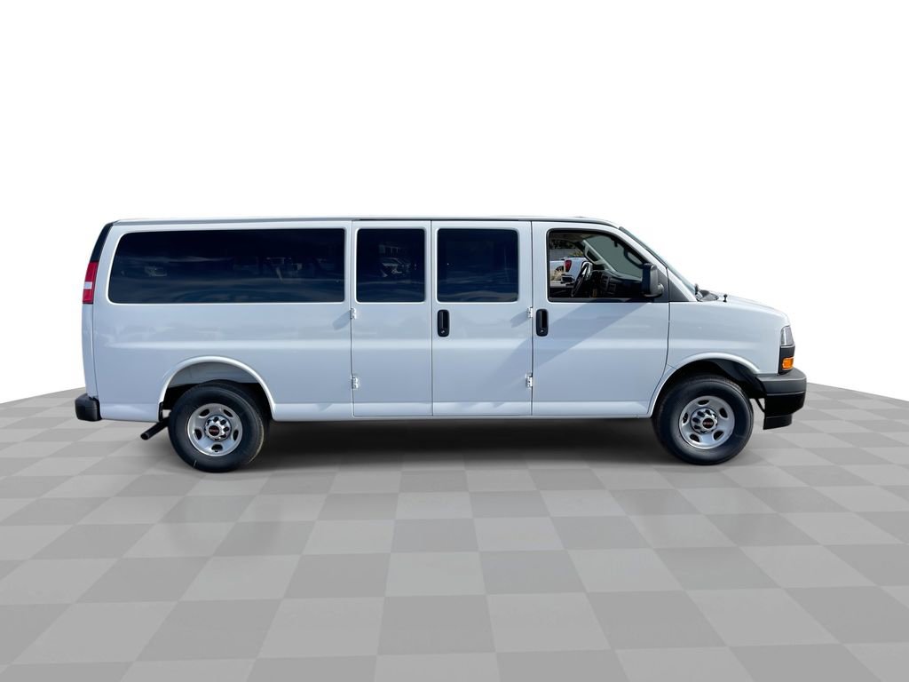 New 2025 GMC Savana 3500 LS image 9