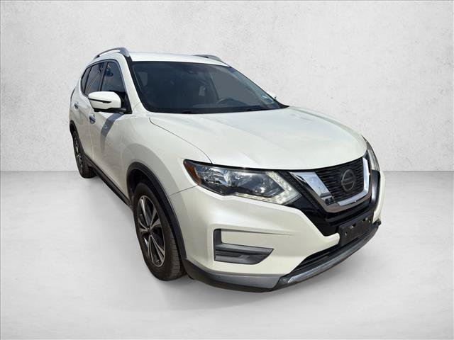Used 2019 Nissan Rogue SV w/ Premium Package FWD image 7