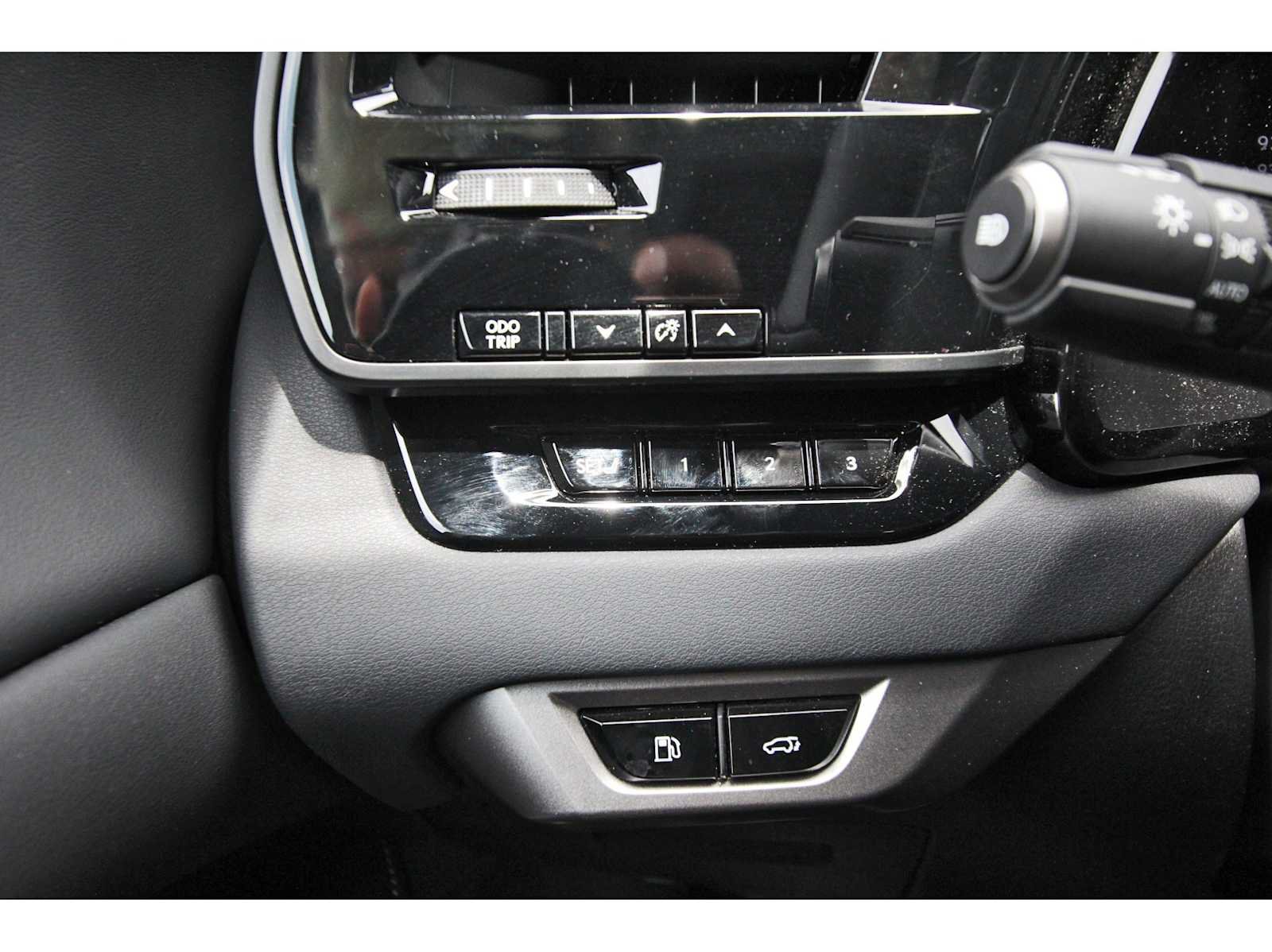 Used 2026 Lexus RX 350 Premium w/ Accessory Package (Z1) FWD image 19