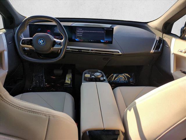Certified 2024 BMW iX xDrive50 w/ Sport Package AWD/4WD image 19