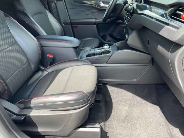 Used 2024 Ford Escape ST-Line FWD image 8