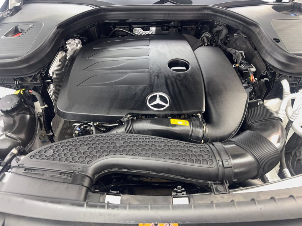 Used 2022 Mercedes-Benz GLC 300 w/ Premium Package Lite image 75