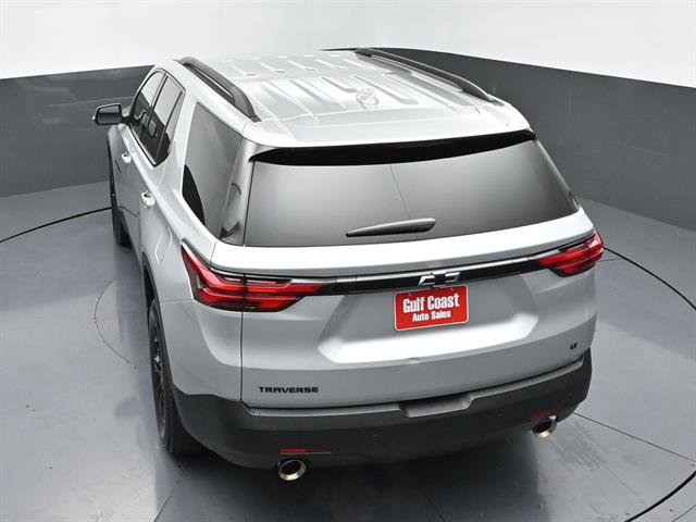 Used 2022 Chevrolet Traverse LT FWD image 45