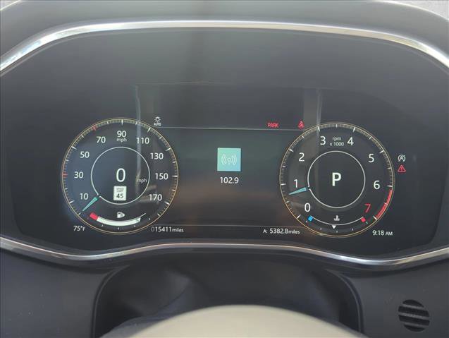 Used 2021 Jaguar XF R-Dynamic SE image 18