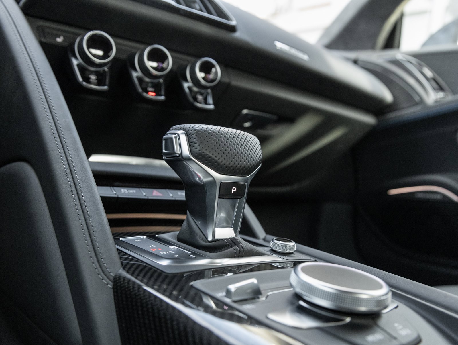 Used 2020 Audi R8 V10 performance image 26