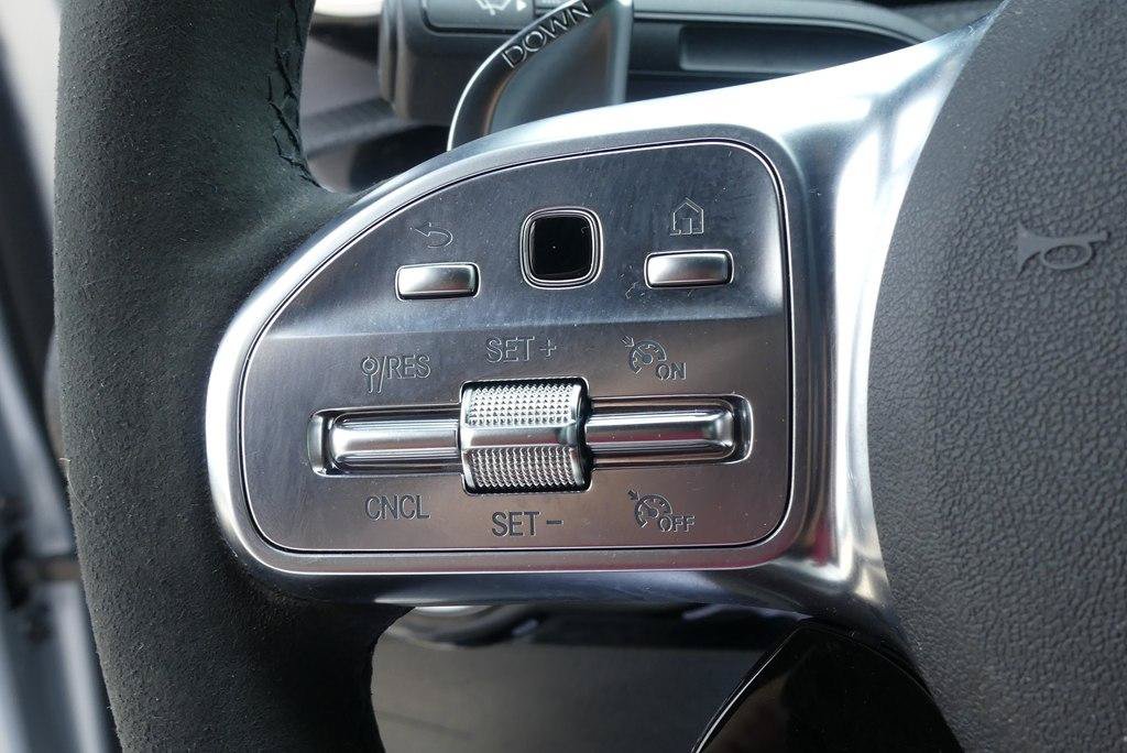 Used 2021 Mercedes-Benz CLA 35 AMG 4MATIC image 20