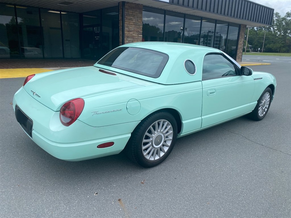 Used 2004 Ford Thunderbird RWD image 6