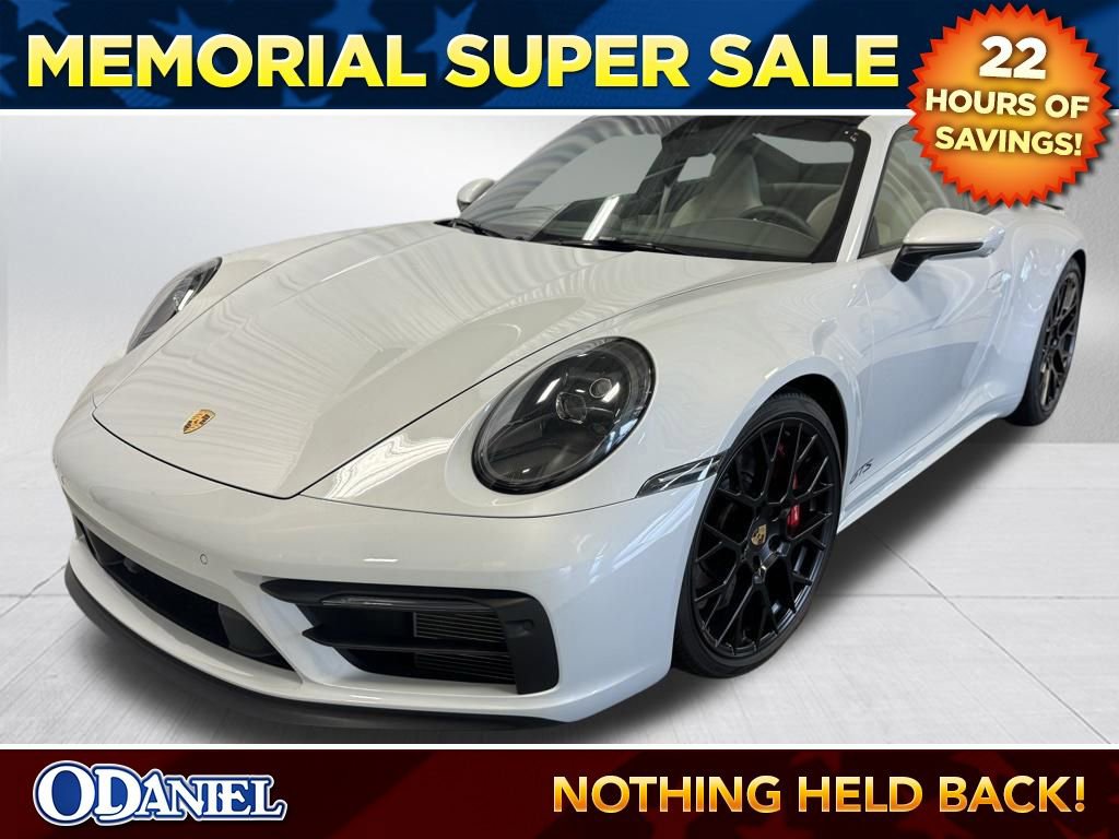 Certified 2024 Porsche 911 Carrera GTS RWD image 1