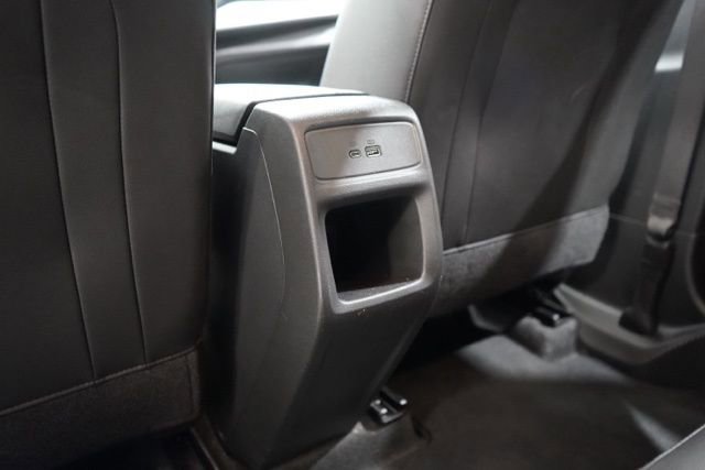 Used 2025 Chevrolet Trax LT image 30