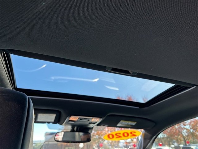 Used 2020 Toyota Tacoma Limited image 11