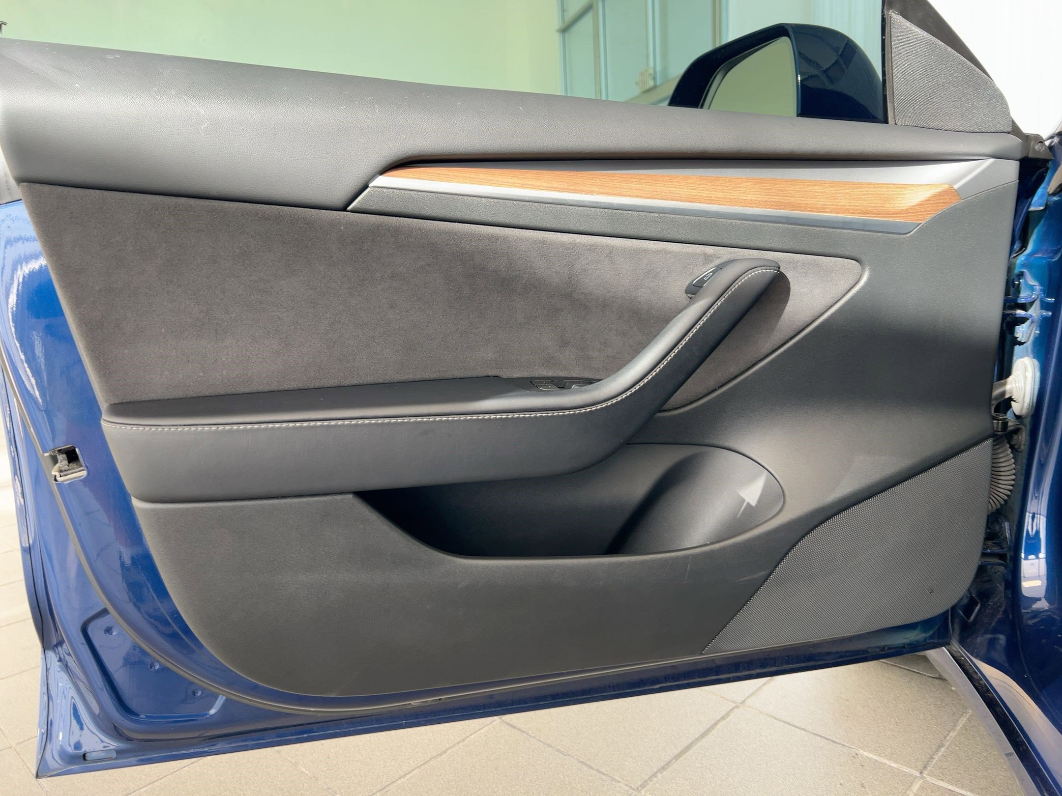 Used 2022 Tesla Model 3 Performance image 16