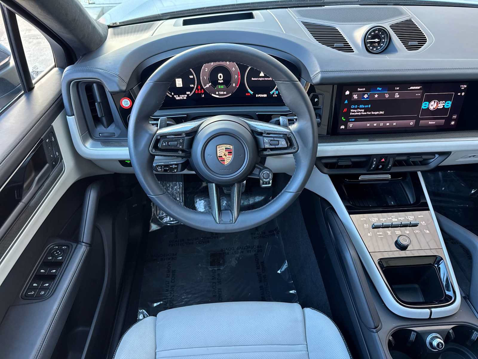 Certified 2025 Porsche Cayenne S AWD/4WD image 15