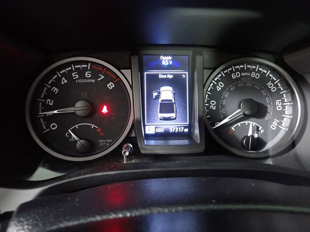 Used 2023 Toyota Tacoma TRD Off-Road w/ TRD Premium Off Road Package image 25