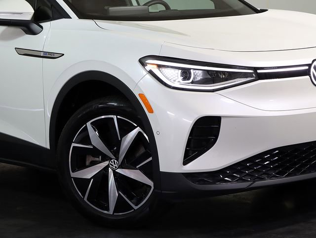 Used 2023 Volkswagen ID.4 Pro S image 8