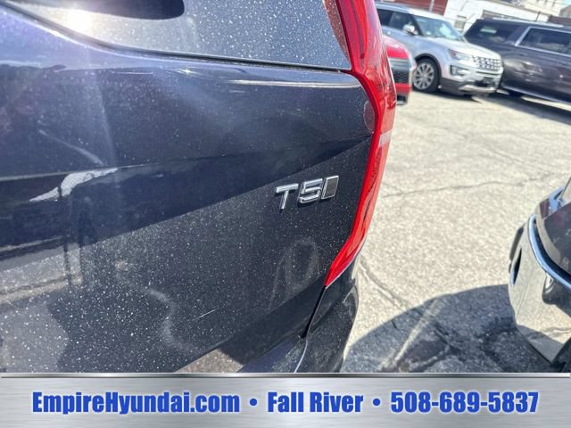 Used 2019 Volvo XC90 T5 Momentum w/ Multimedia Package AWD/4WD image 6