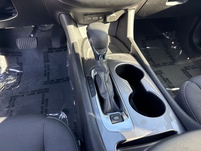 Used 2023 Chevrolet Malibu LS image 21