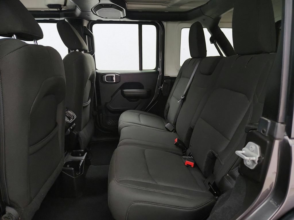 Used 2018 Jeep Wrangler Unlimited Sport S AWD/4WD image 20