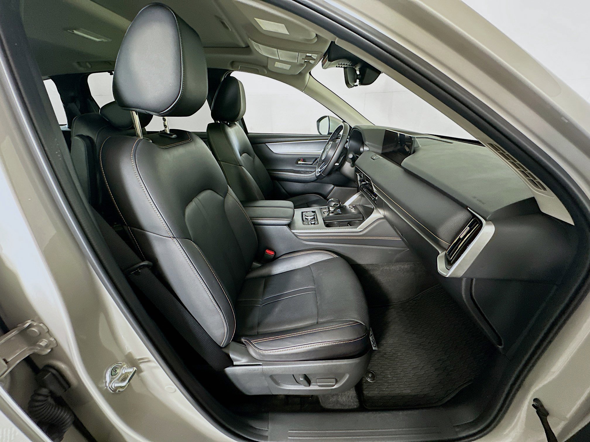 Used 2025 MAZDA CX-90 Plug-In Hybrid w/ Preferred image 35