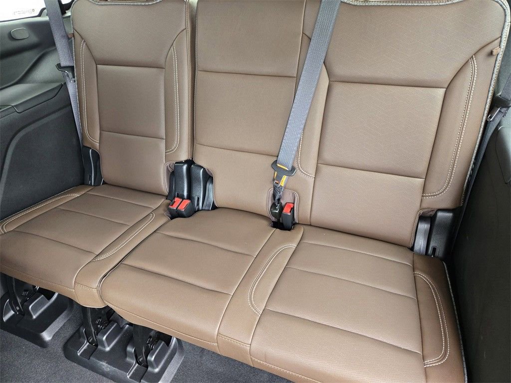 Used 2023 Chevrolet Tahoe High Country image 31