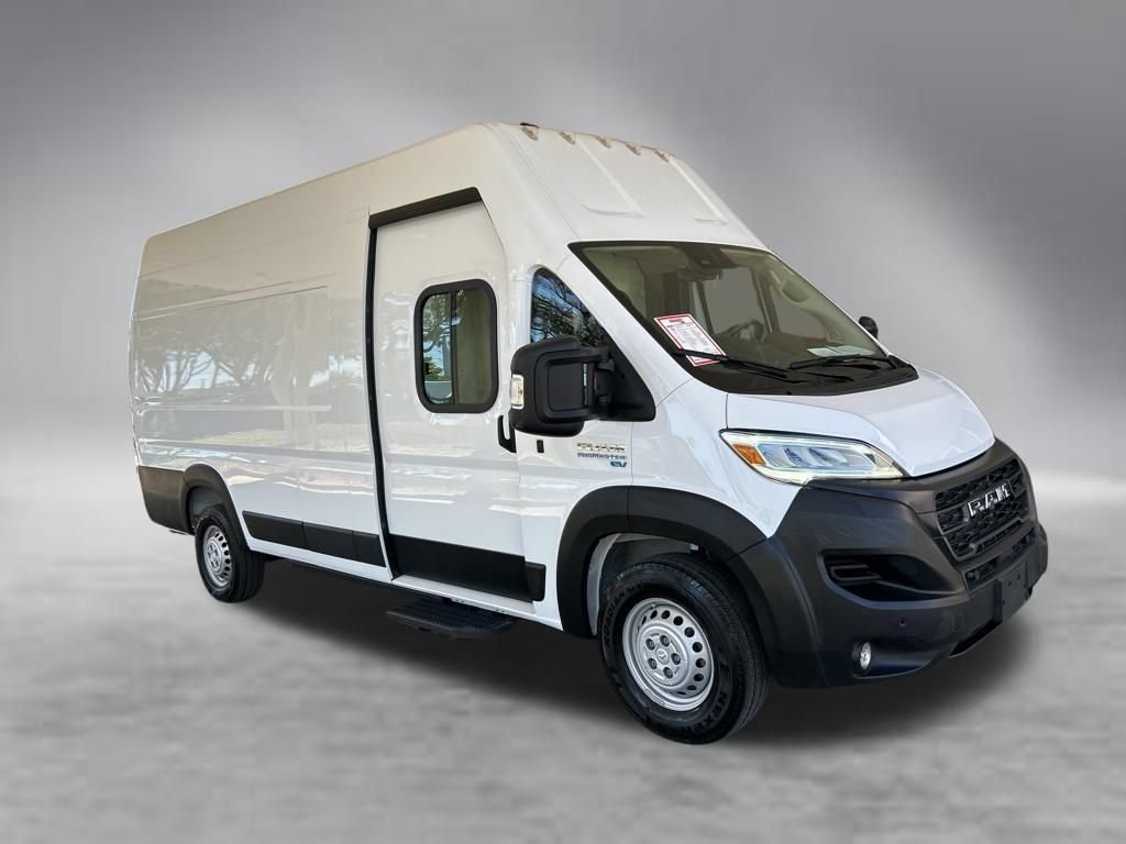 Used 2024 RAM ProMaster 3500 w/ Delivery Van Package FWD image 2