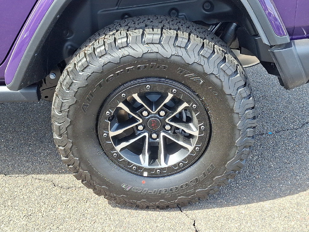 New 2026 Jeep Wrangler Unlimited Rubicon w/ Whitecap Package AWD/4WD image 6