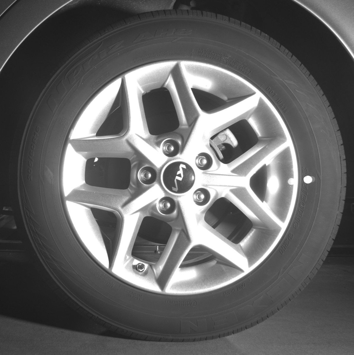 Used 2025 Kia Soul LX w/ LX Technology Package FWD image 21