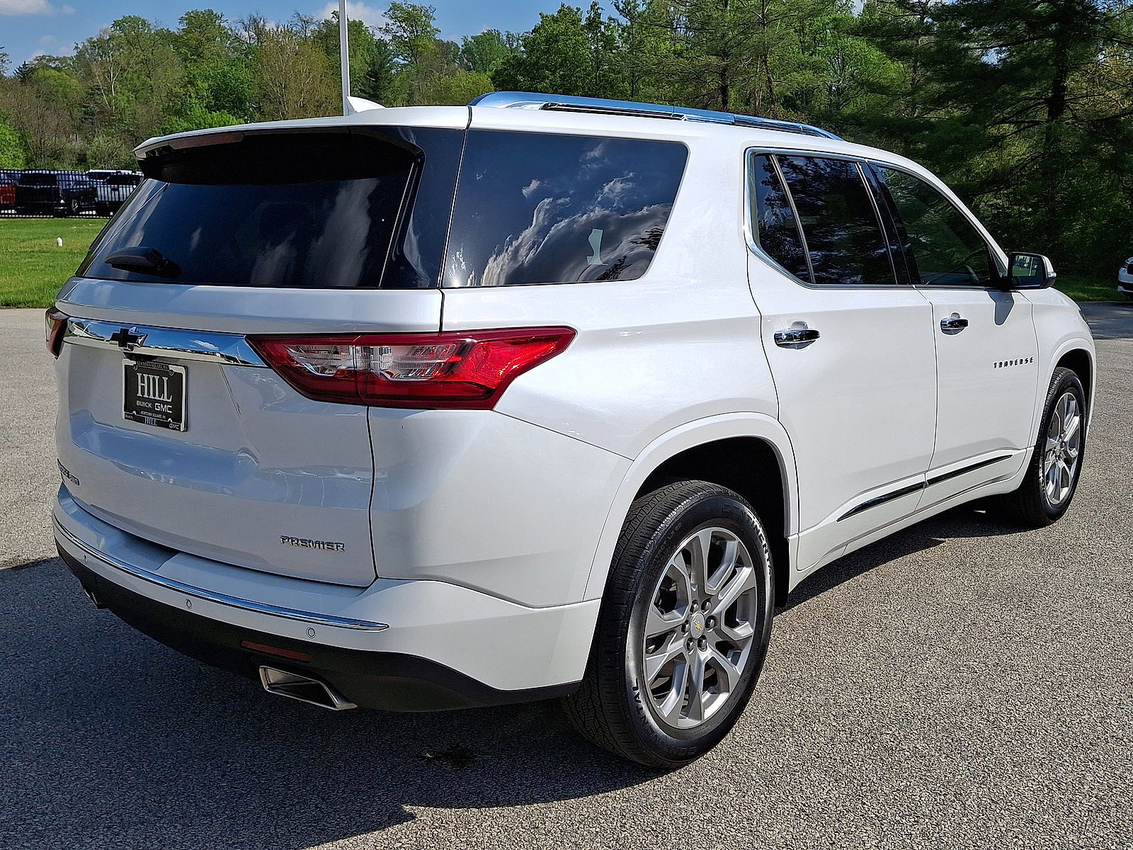 Used 2021 Chevrolet Traverse Premier AWD/4WD image 25