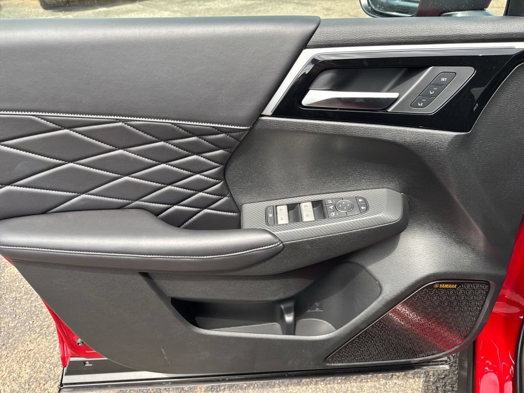 New 2026 Mitsubishi Outlander SEL AWD/4WD image 35