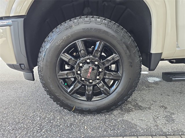 New 2026 GMC Sierra 2500 AT4 w/ AT4 Premium Plus Package image 30