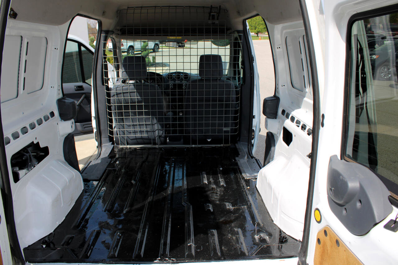 Used 2013 Ford Transit Connect XLT image 11
