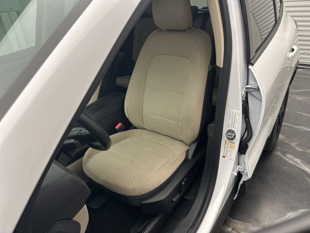 Used 2020 Ford Escape SE Sport image 15