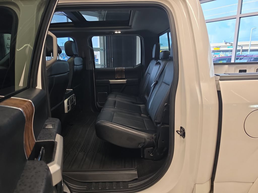 Used 2019 Ford F150 Lariat w/ Equipment Group 502A Luxury AWD/4WD image 34