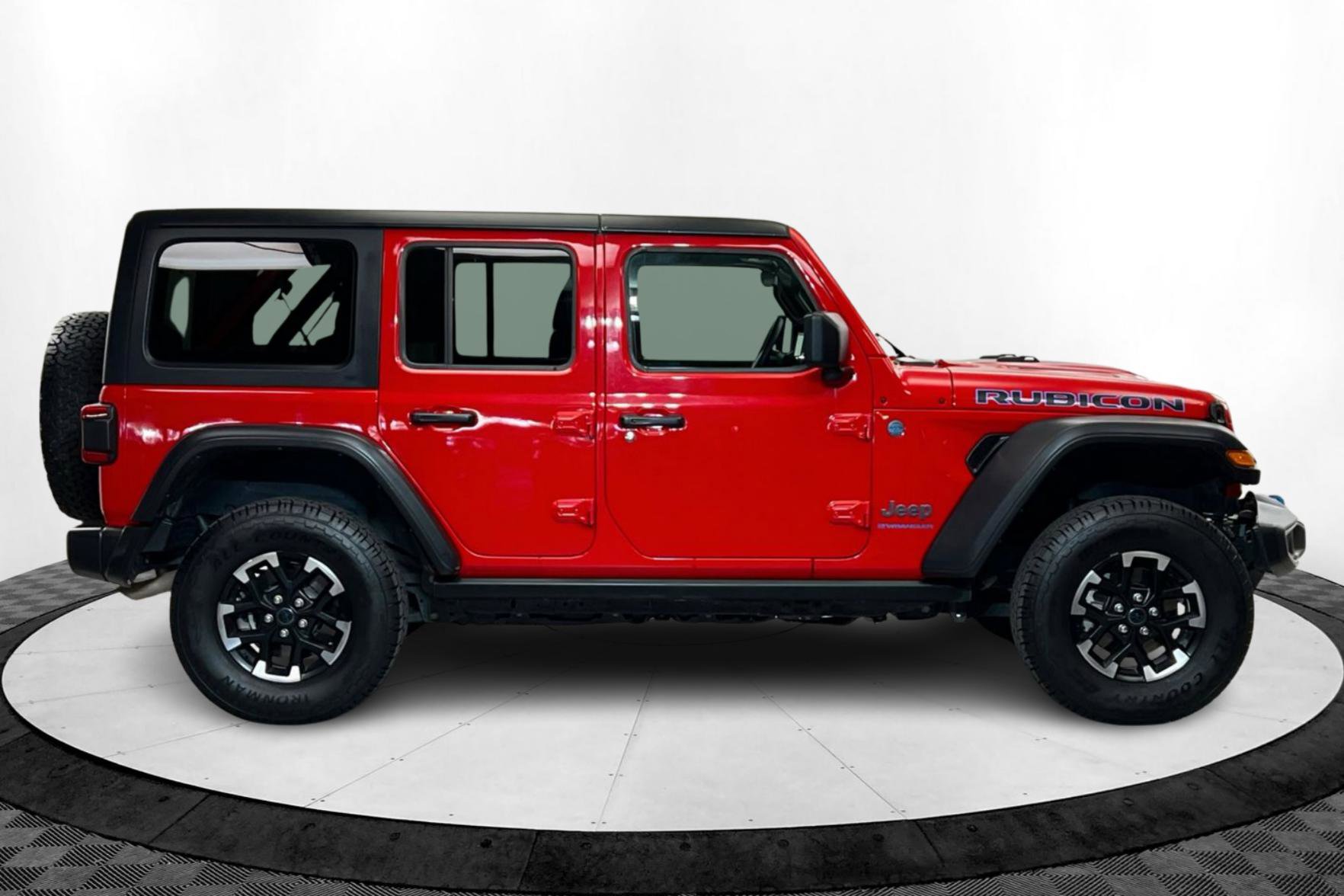 Used 2024 Jeep Wrangler Unlimited Rubicon 4xe image 6