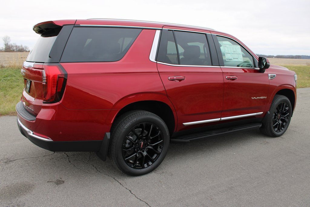 New 2026 GMC Yukon Elevation w/ LPO, Get Active Package image 7